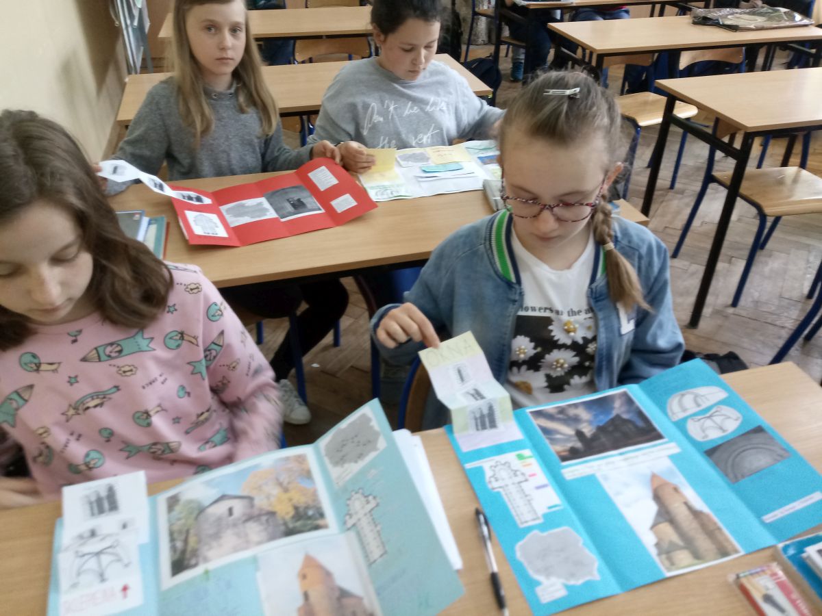 Kliknij, aby powiększyć fotkę.