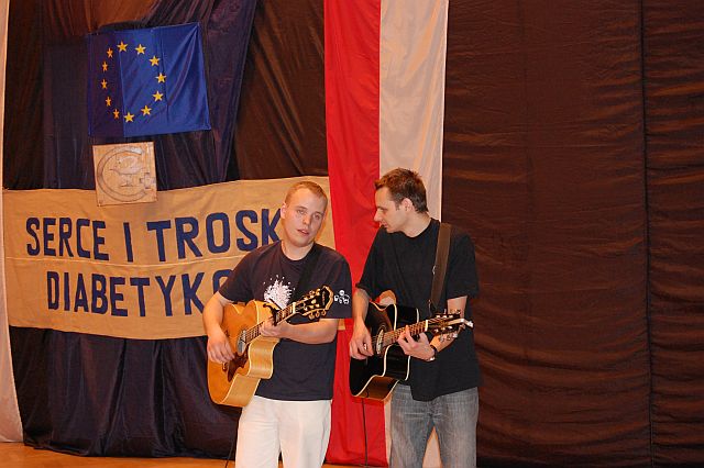 Kliknij, aby powiększyć fotkę.