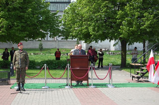 Kliknij, aby powiększyć fotkę.
