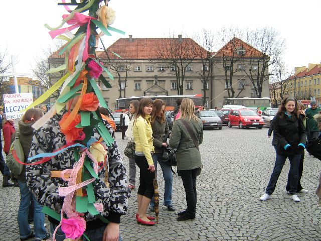Kliknij, aby powiększyć fotkę.
