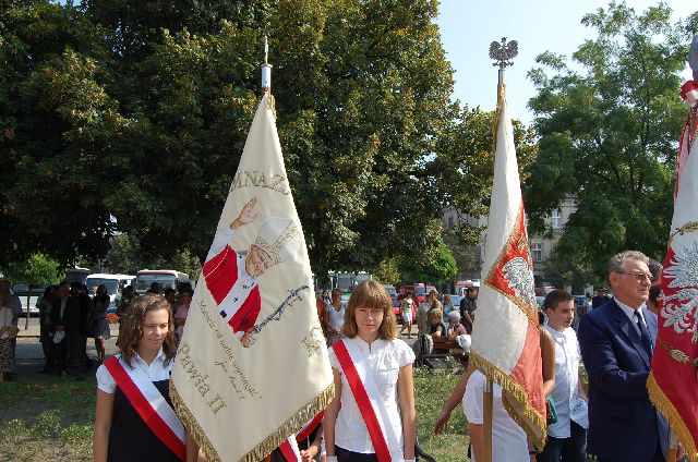 Kliknij, aby powiększyć fotkę.