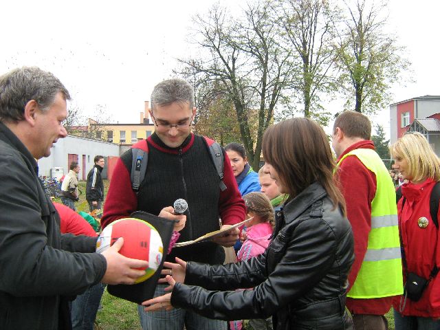 Kliknij, aby powiększyć fotkę.