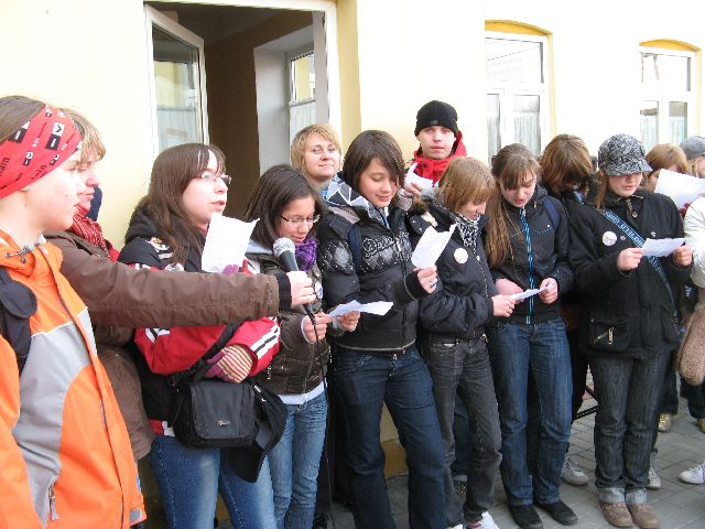 Kliknij, aby powiększyć fotkę.