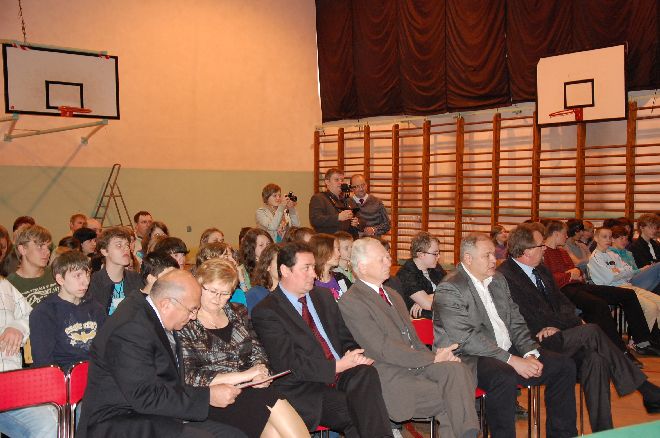 Kliknij, aby powiększyć fotkę.
