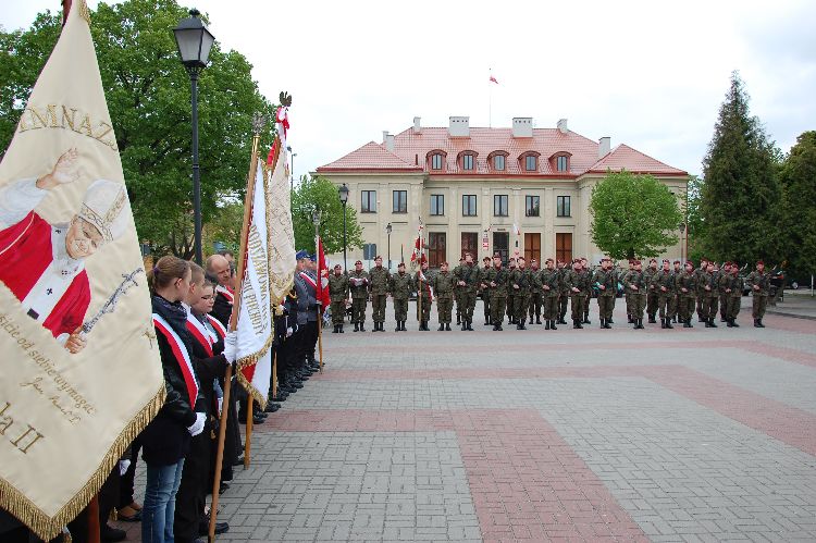Kliknij, aby powiększyć fotkę.