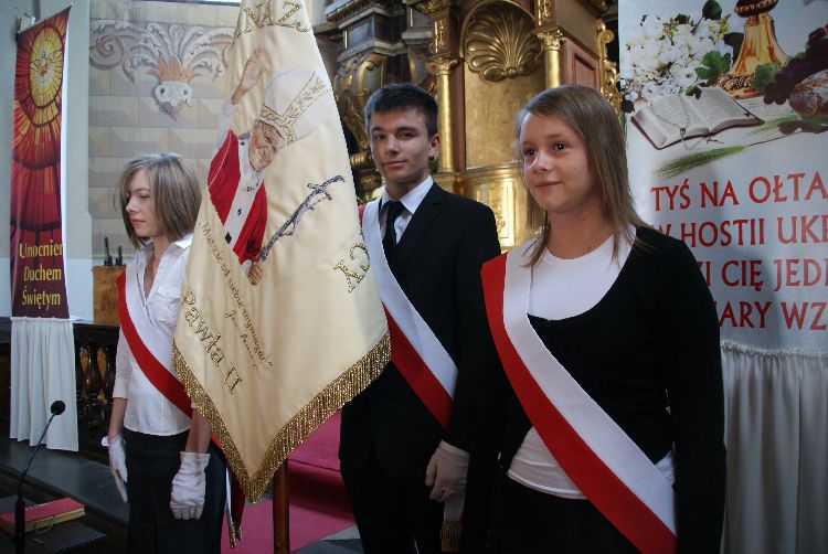 Kliknij, aby powiększyć fotkę.