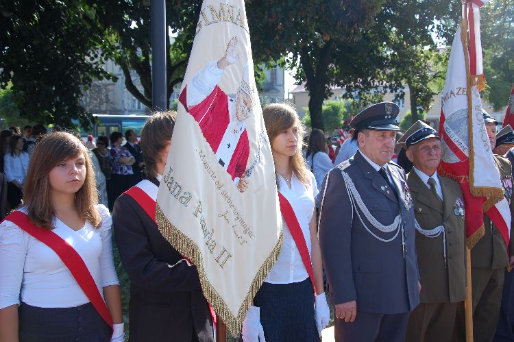 Kliknij, aby powiększyć fotkę.