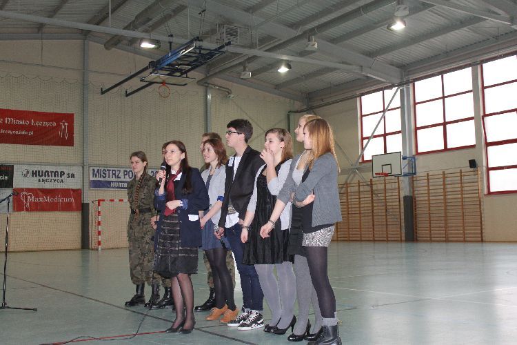 Kliknij, aby powiększyć fotkę.