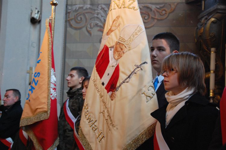 Kliknij, aby powiększyć fotkę.