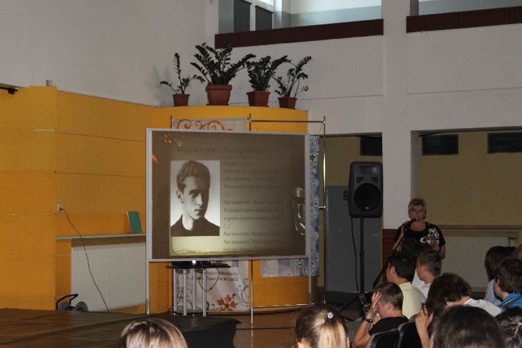 Kliknij, aby powiększyć fotkę.