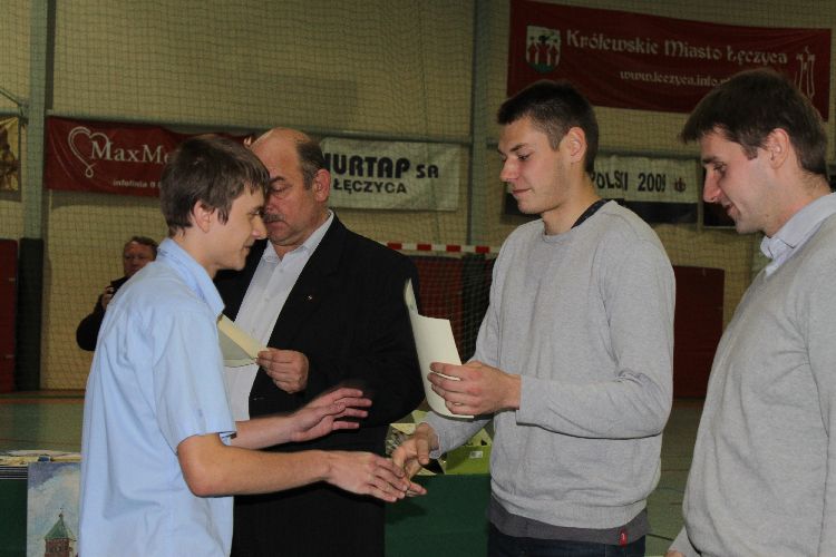 Kliknij, aby powiększyć fotkę.