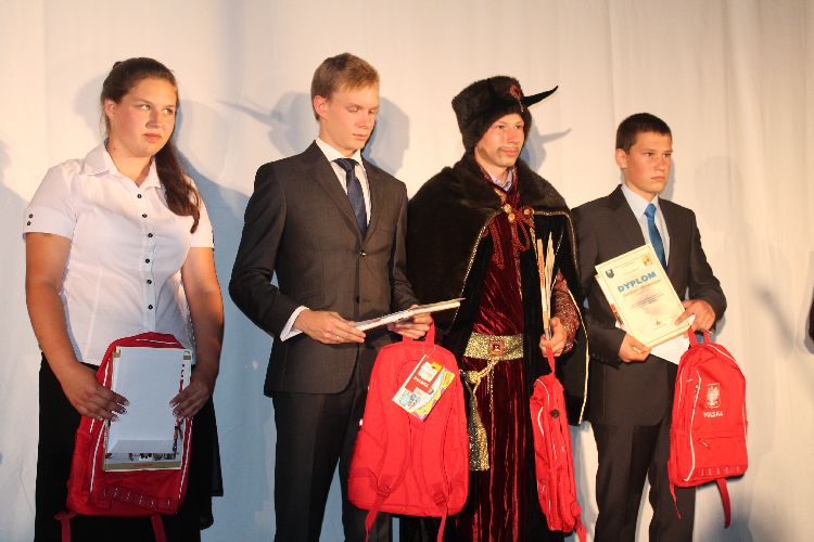 Kliknij, aby powiększyć fotkę.