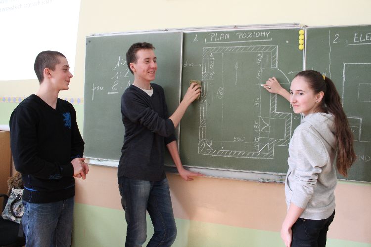 Kliknij, aby powiększyć fotkę.
