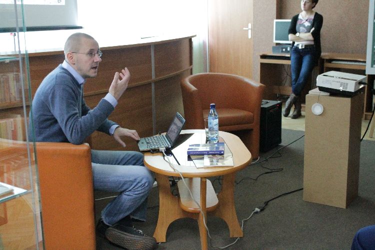 Kliknij, aby powiększyć fotkę.