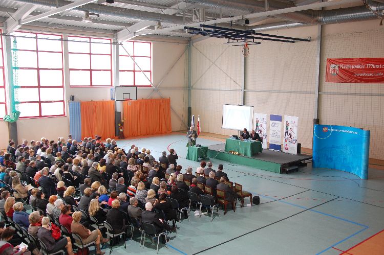 Kliknij, aby powiększyć fotkę.