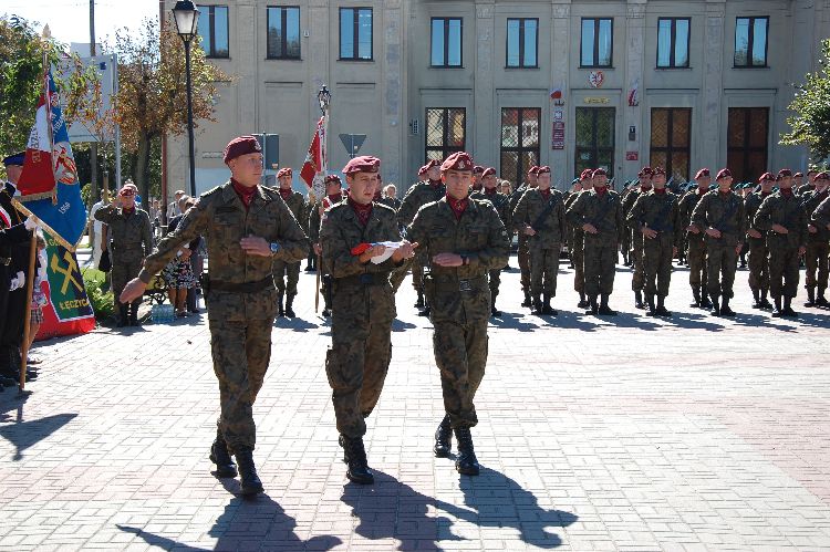 Kliknij, aby powiększyć fotkę.