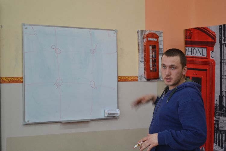 Kliknij, aby powiększyć fotkę.