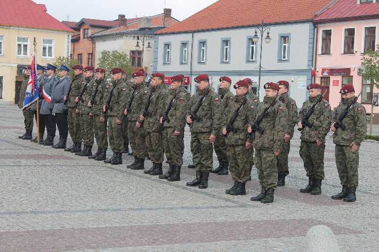 Kliknij, aby powiększyć fotkę.