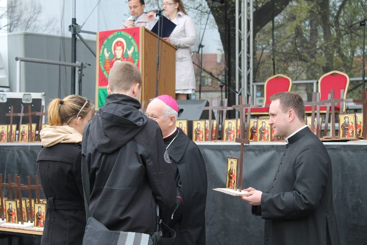 Kliknij, aby powiększyć fotkę.