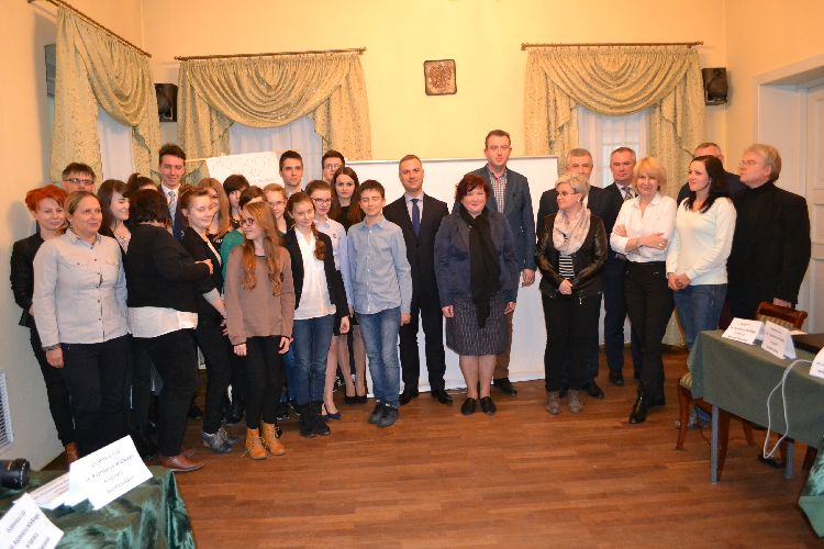 Kliknij, aby powiększyć fotkę.