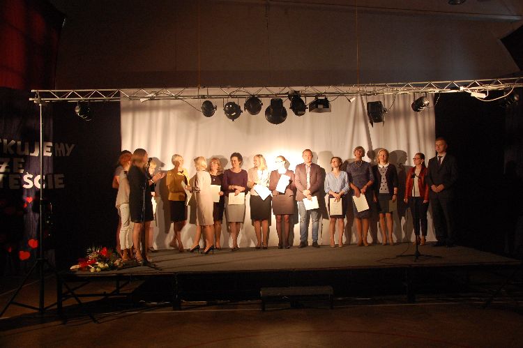 Kliknij, aby powiększyć fotkę.