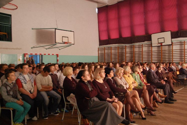 Kliknij, aby powiększyć fotkę.