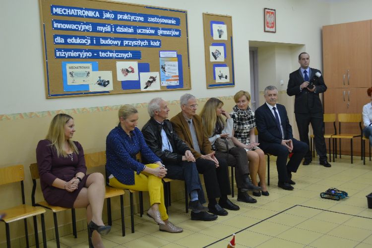 Kliknij, aby powiększyć fotkę.