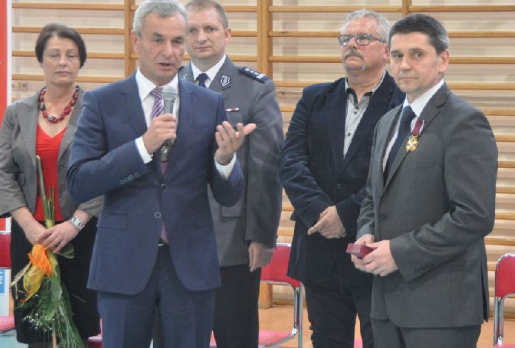 Kliknij, aby powiększyć fotkę.