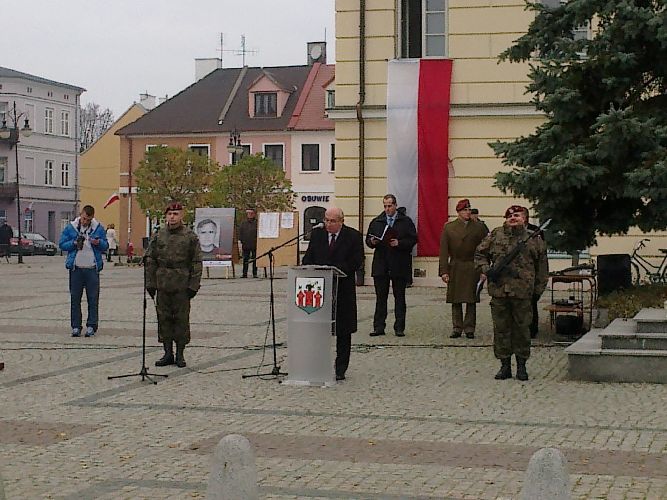 Kliknij, aby powiększyć fotkę.