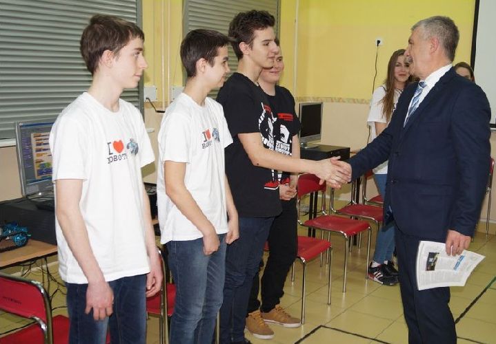 Kliknij, aby powiększyć fotkę.