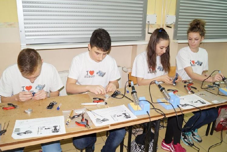 Kliknij, aby powiększyć fotkę.