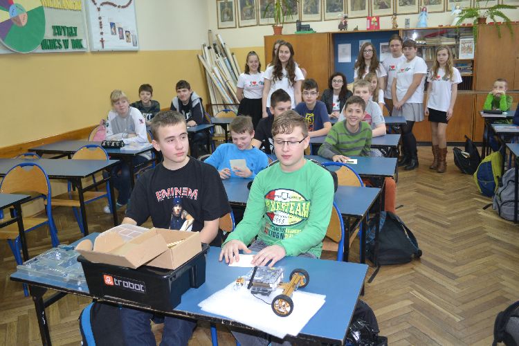 Kliknij, aby powiększyć fotkę.