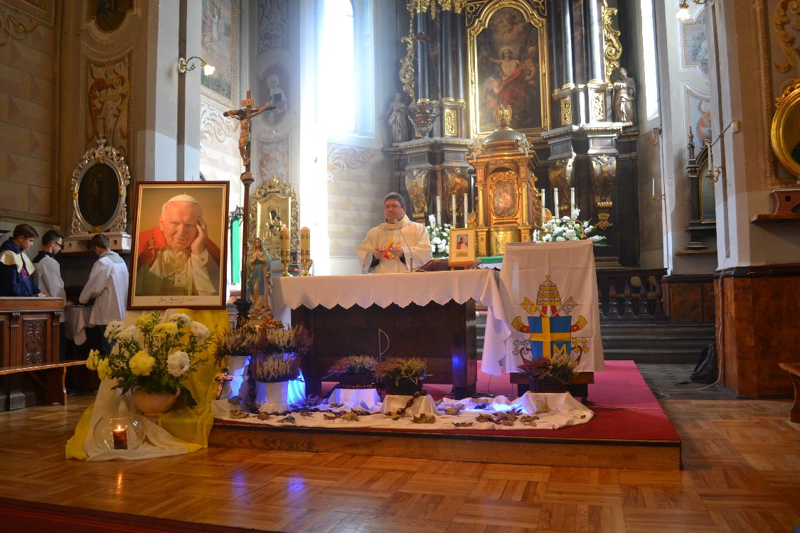 Kliknij, aby powiększyć fotkę.