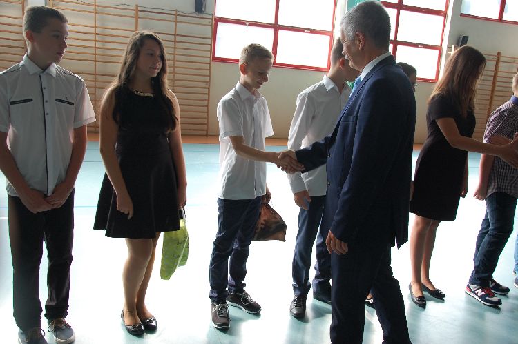 Kliknij, aby powiększyć fotkę.