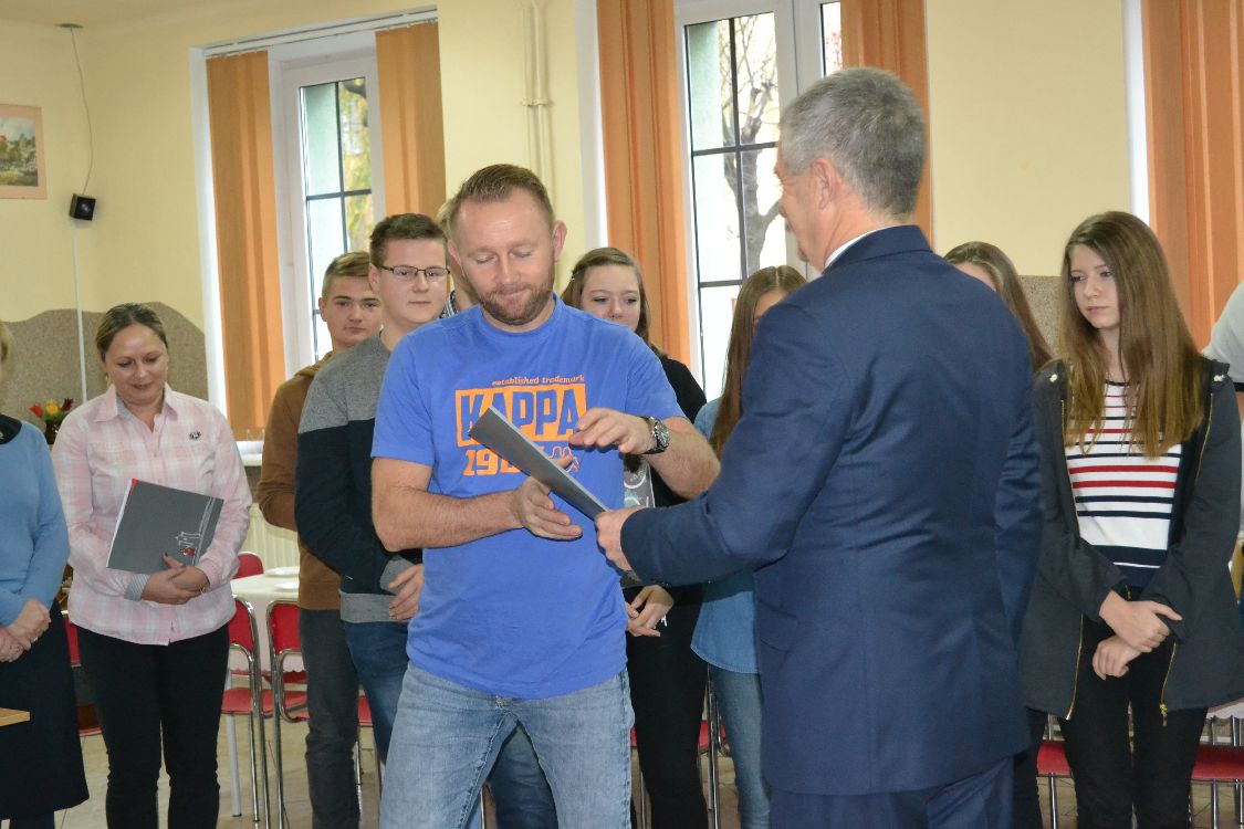 Kliknij, aby powiększyć fotkę.