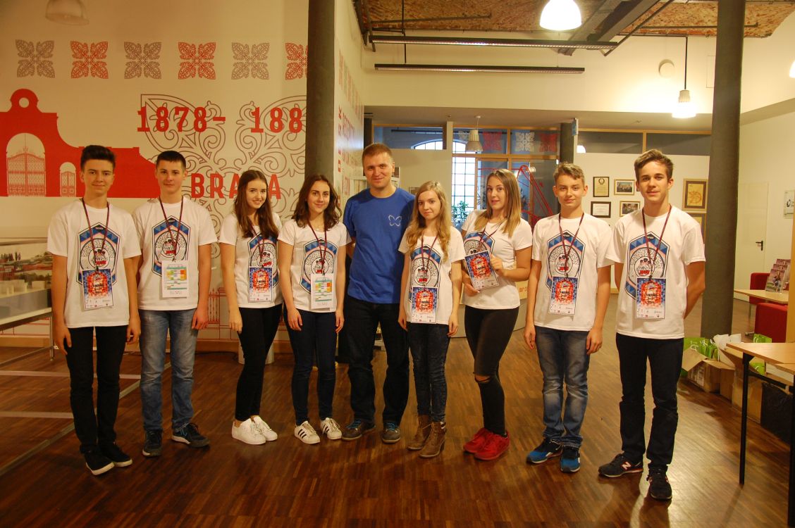 Kliknij, aby powiększyć fotkę.