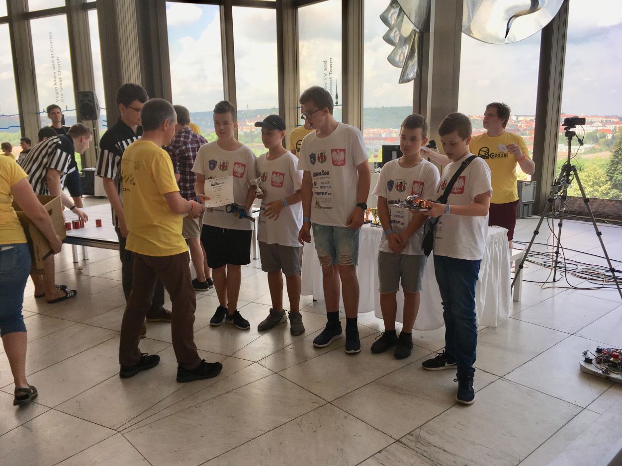Kliknij, aby powiększyć fotkę.