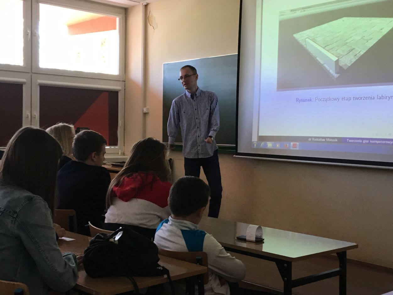 Kliknij, aby powiększyć fotkę.