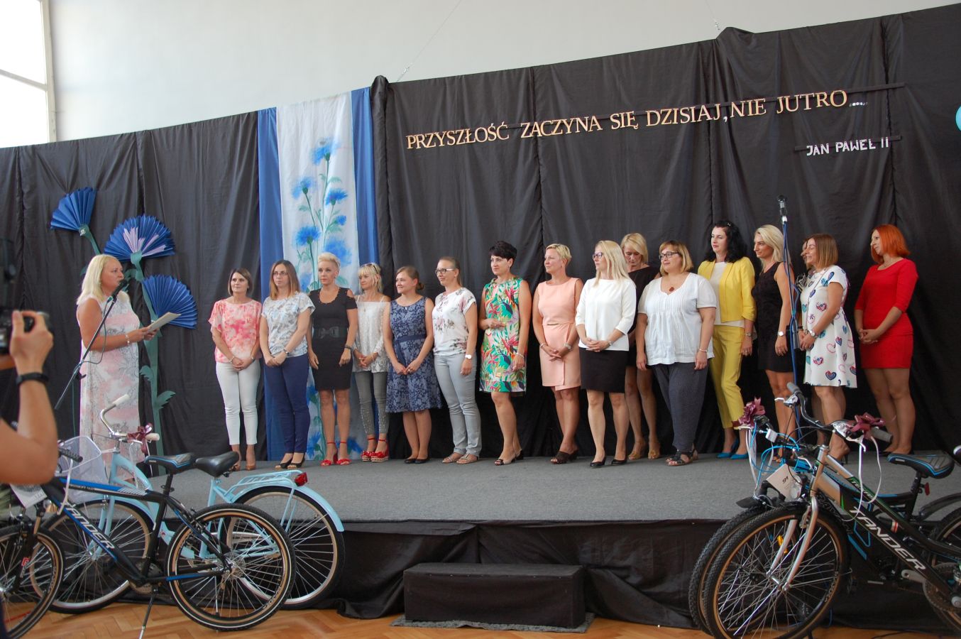 Kliknij, aby powiększyć fotkę.