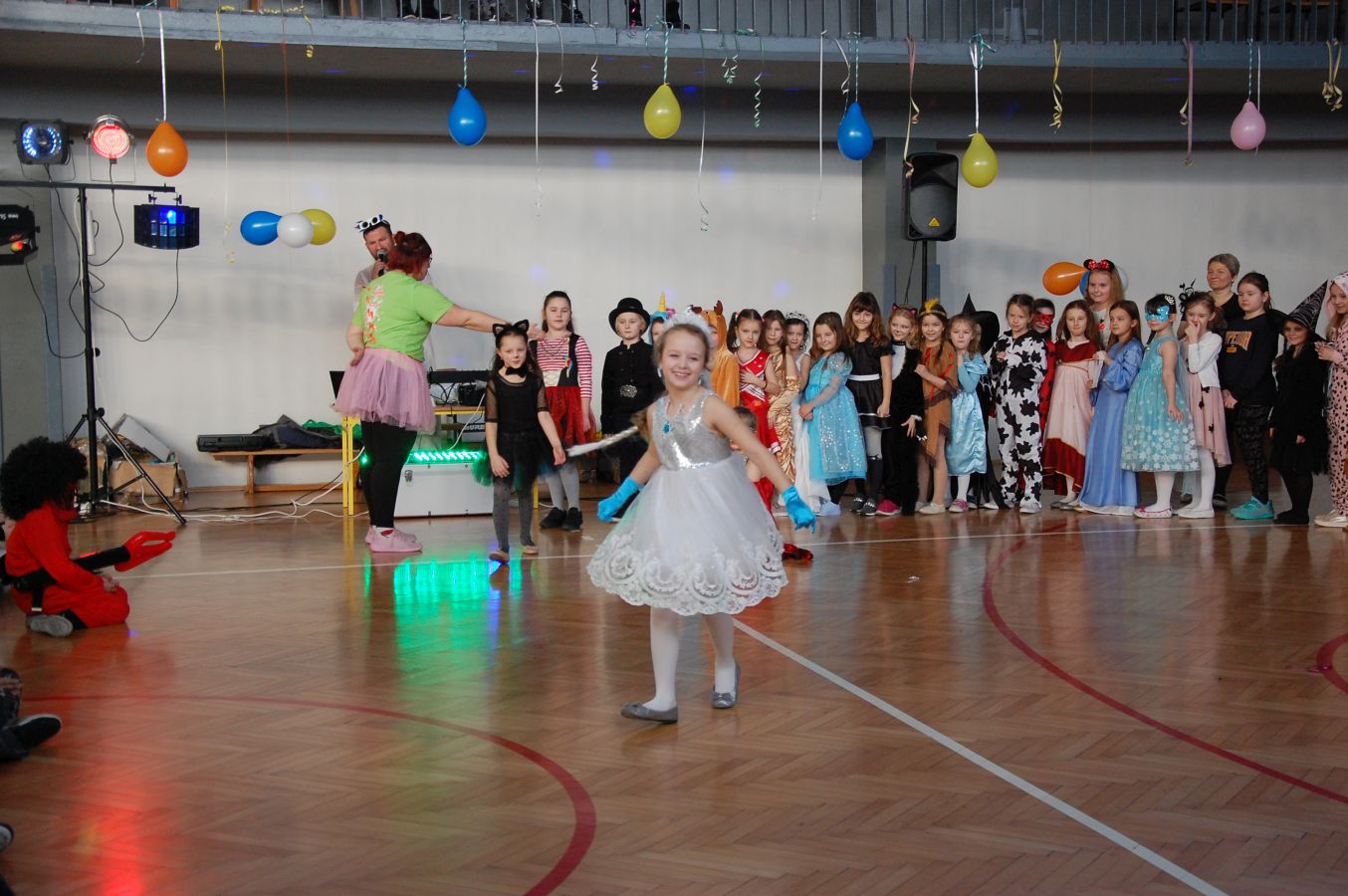 Kliknij, aby powiększyć fotkę.