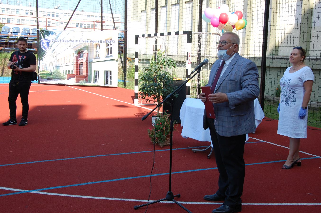 Kliknij, aby powiększyć fotkę.