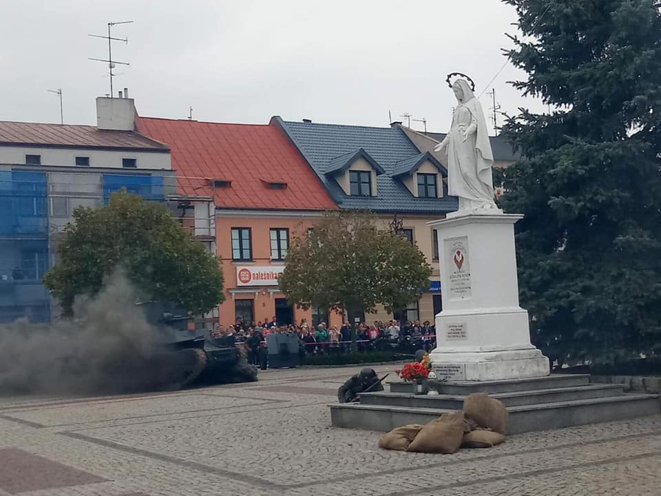 Kliknij, aby powiększyć fotkę.