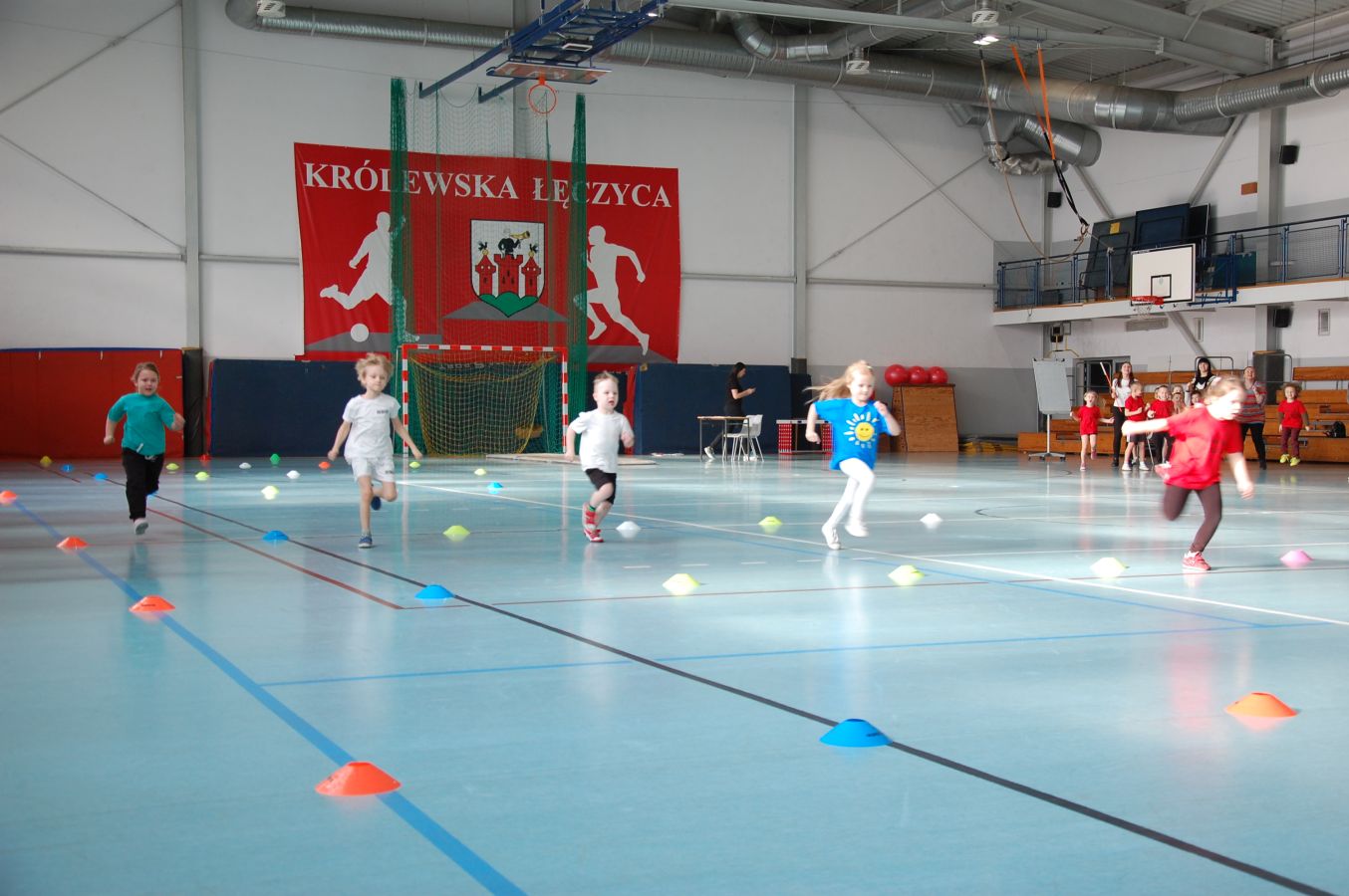 Kliknij, aby powiększyć fotkę.