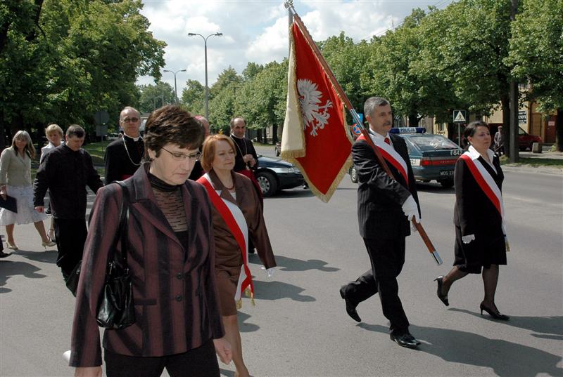 Kliknij, aby powiększyć fotkę.