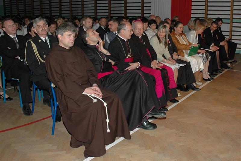 Kliknij, aby powiększyć fotkę.