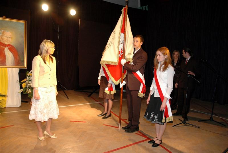 Kliknij, aby powiększyć fotkę.